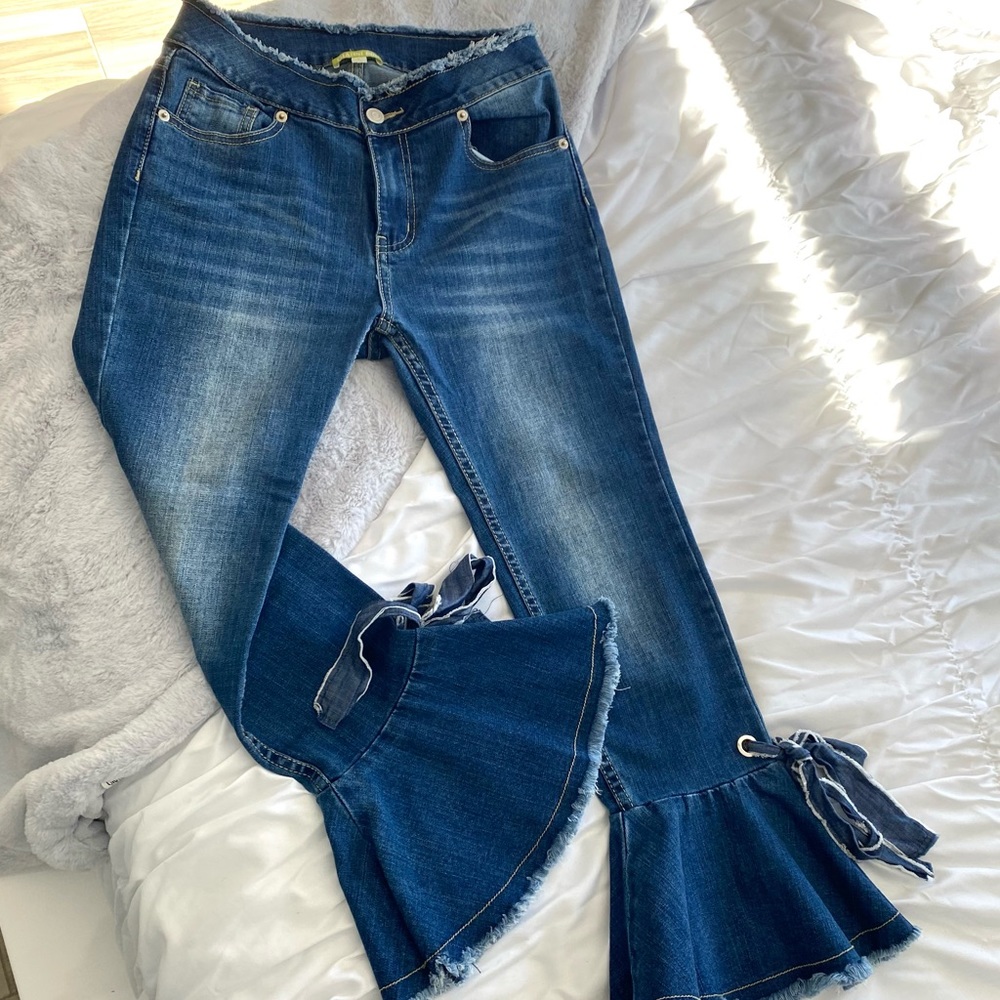 Gianni Bini Crop Flare Jeans